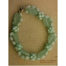 Bumpy Milk Green Bracelet